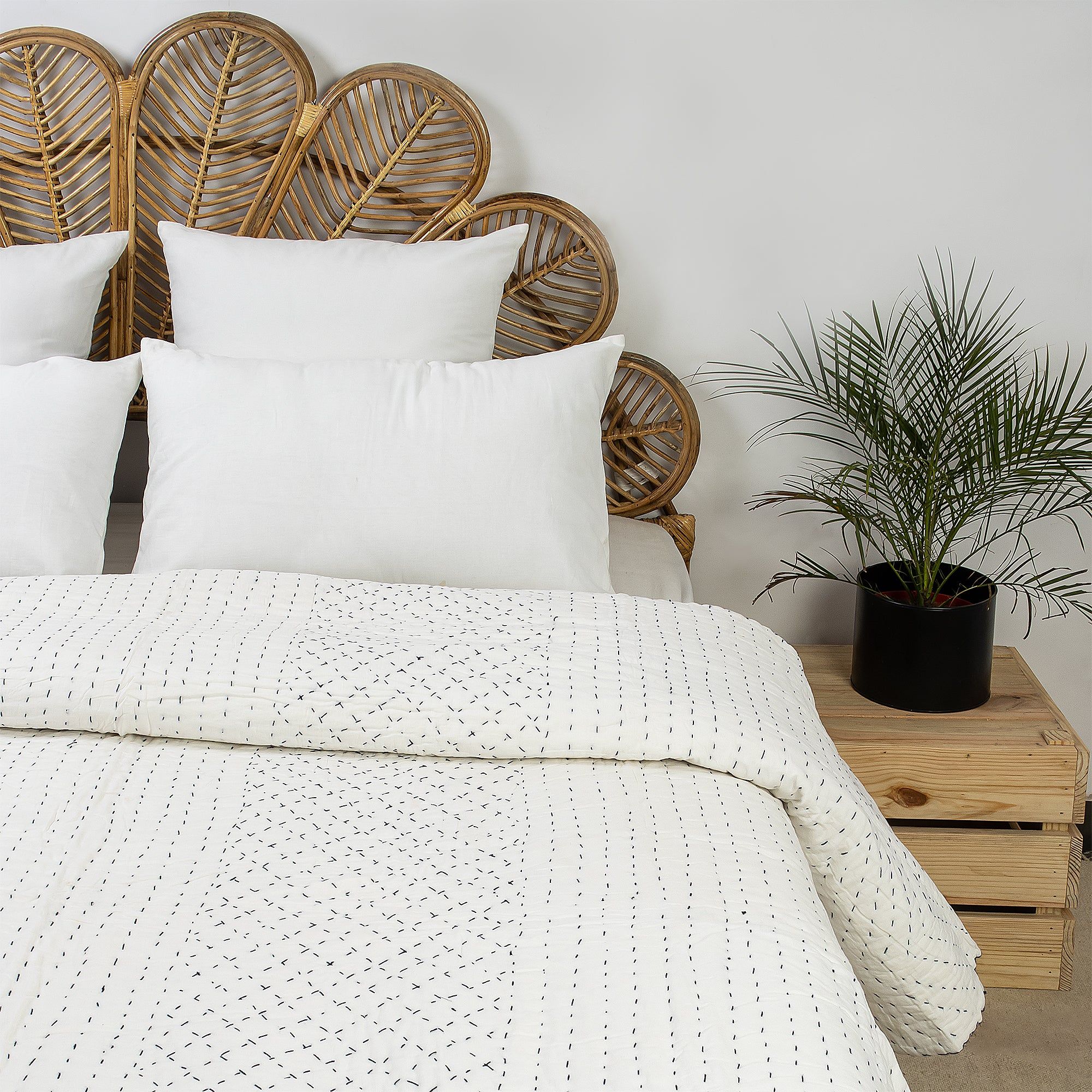 Handmade White Solid Cotton Kantha Quilt Double Bed & Single For Winter